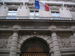 320px-Cour_des_comptes_Paris_entrée